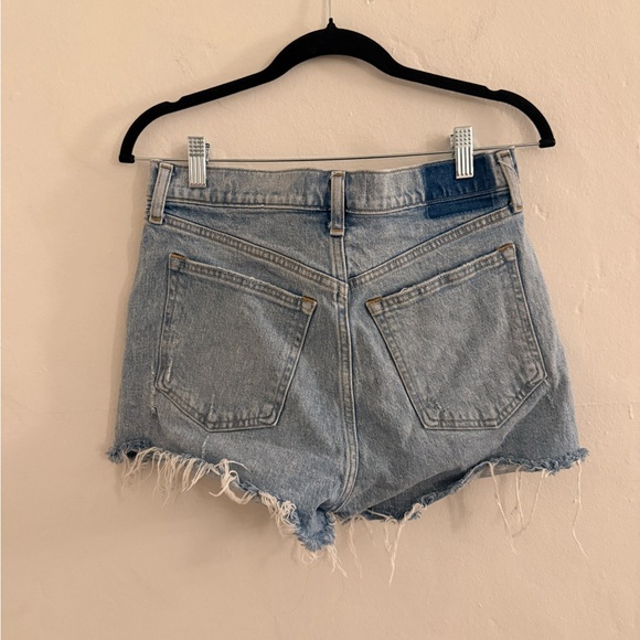 Abercrombie High Rise Mom Short - Picture 4 of 4